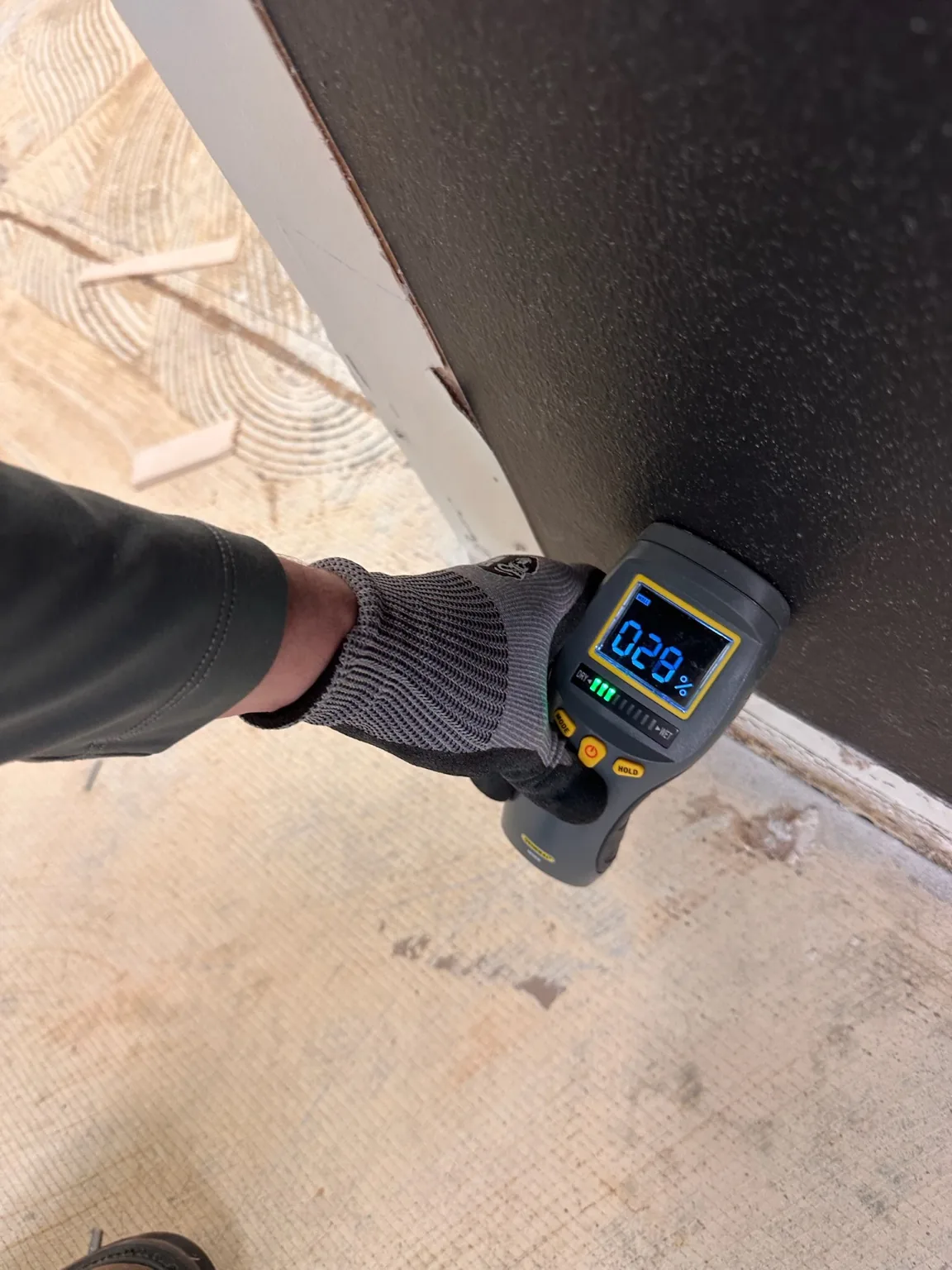 A second material screening point after the assembly was opened.